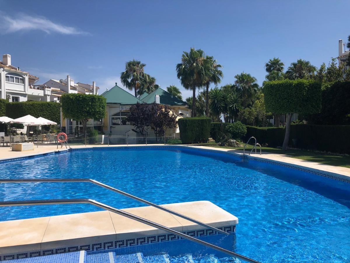 Apartamento Miraflores tres piscinas cerca del mar - Albamar La Cala De Mijas Exterior foto